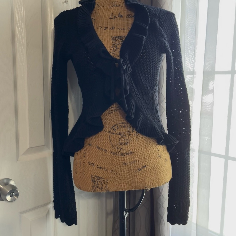 Elegant Black Ruffled Women's Sweater